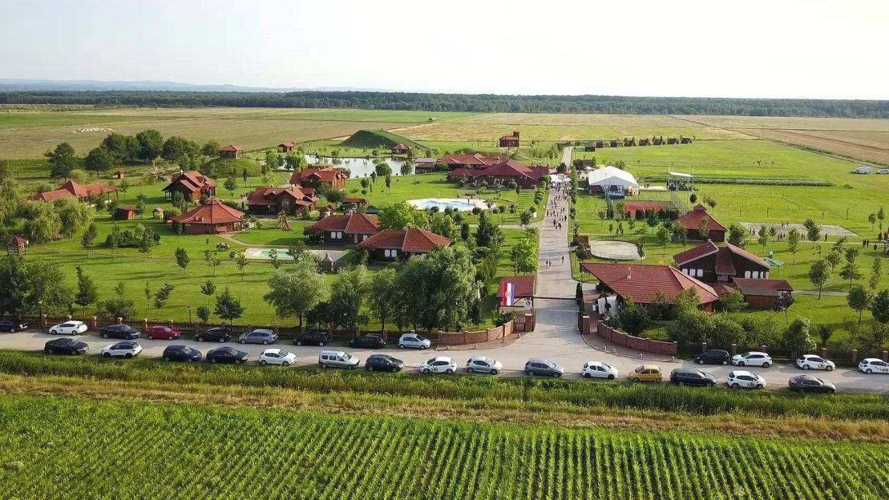 Krasograd Villa Pisarovina Eksteriør bilde